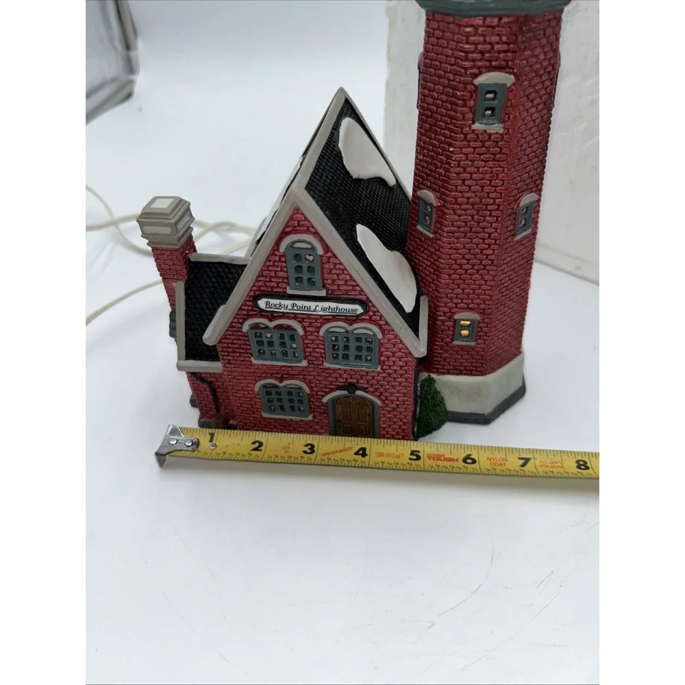 Lemax 1997 Rocky Point Lighthouse Plymouth Corners #75245 Twin Bulbs 1 Flashing